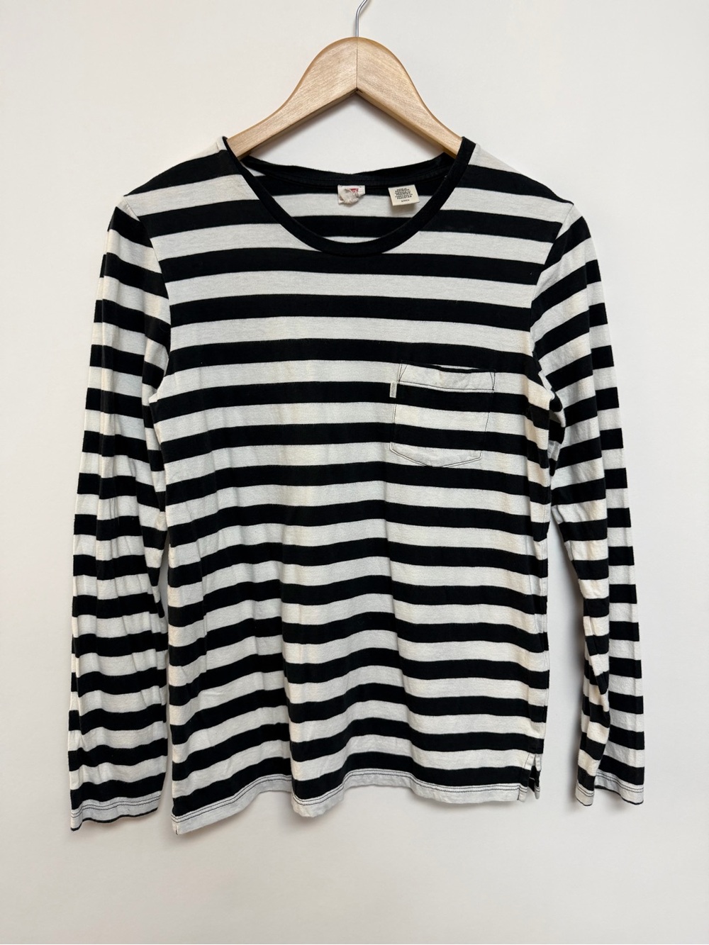 Levi's Women's Black and White Striped Tee Long Sleeve T-Shirt 100% Cotton Sm